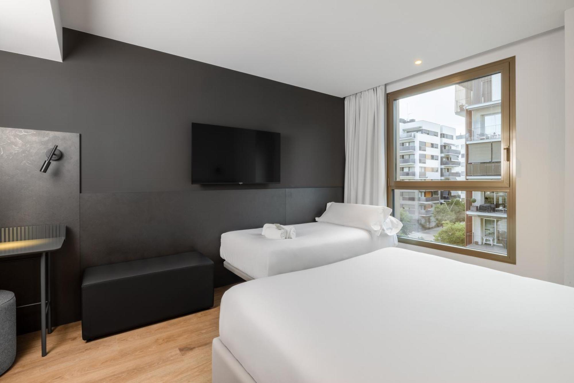 Hotel Sb Win 4 Sup Сан-Феліу-де-Льобреґат Екстер'єр фото